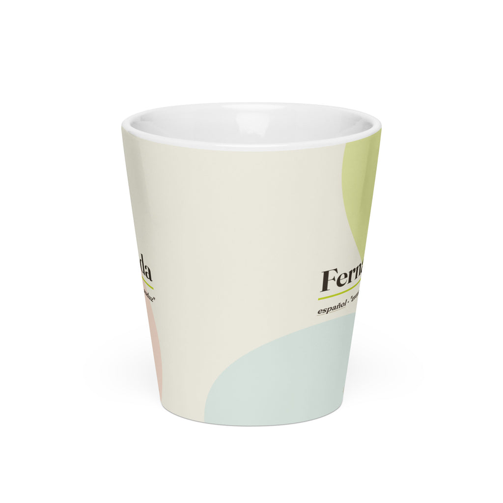 Taza latte con el nombre Fernanda · español, "aventurera, audaz", blanco, frente