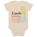 Body de bebé con el nombre Camilo, algodón orgánico natural · latín, "Servidor del rito", natural orgánico, frente